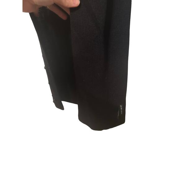 New York & Company 100% Acrylic Scarf - Picture 2 of 4